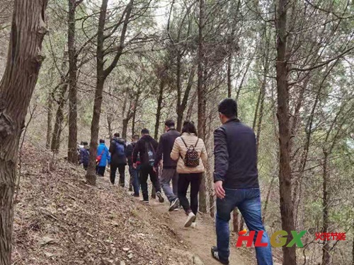 徒步藏龍澗 徒步藏龍澗