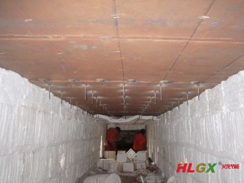 連續(xù)鍍鋅線耐火棉安裝 連續(xù)鍍鋅線耐火棉安裝