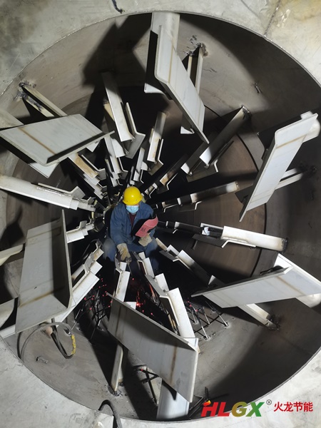 污水廠再生爐保溫釘焊接2024.jpg 污水廠再生爐保溫釘焊接2024.jpg